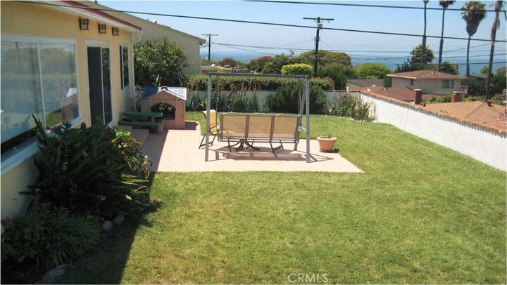 Property Photo: 241 Paseo De Granada CA 90277