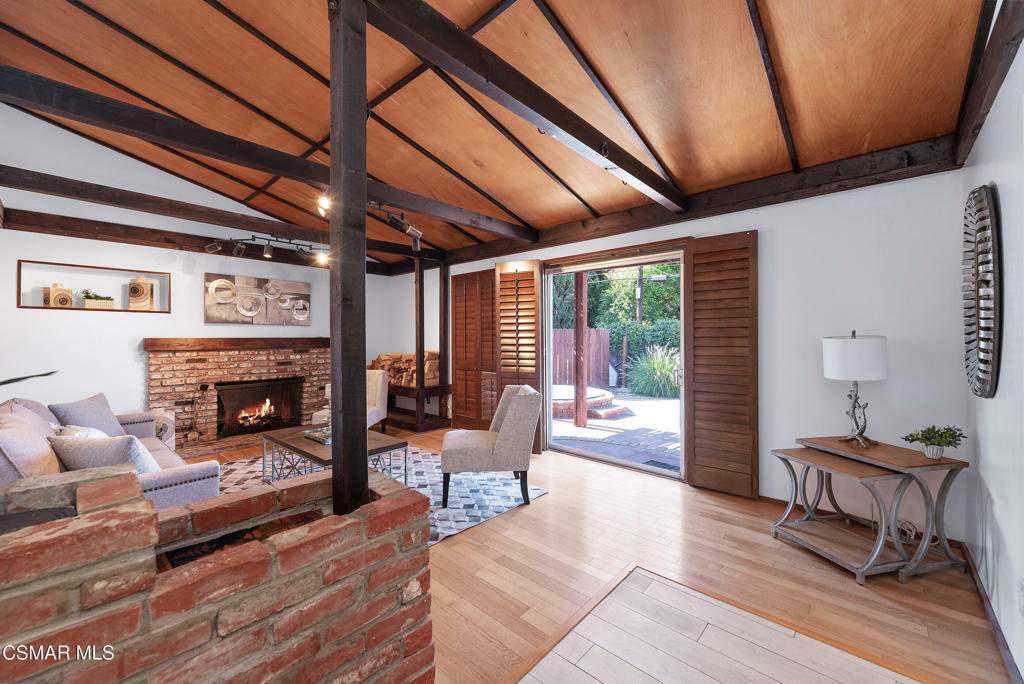 Property Photo:  20158 Septo Street  CA 91311 