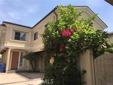 Property Photo: 2007 Marshallfield Lane B CA 90278