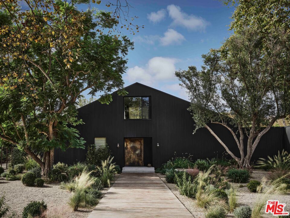 6153 Bonsall Drive  Malibu CA 90265 photo