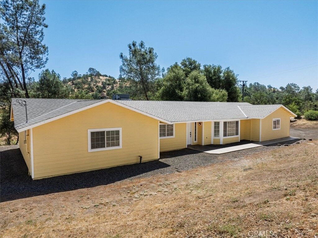 Property Photo: 42707 Deep Forest Drive CA 93614