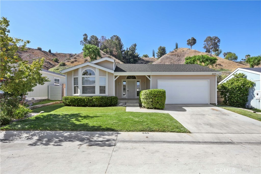 Property Photo: 20197 Canyon View Drive CA 91351