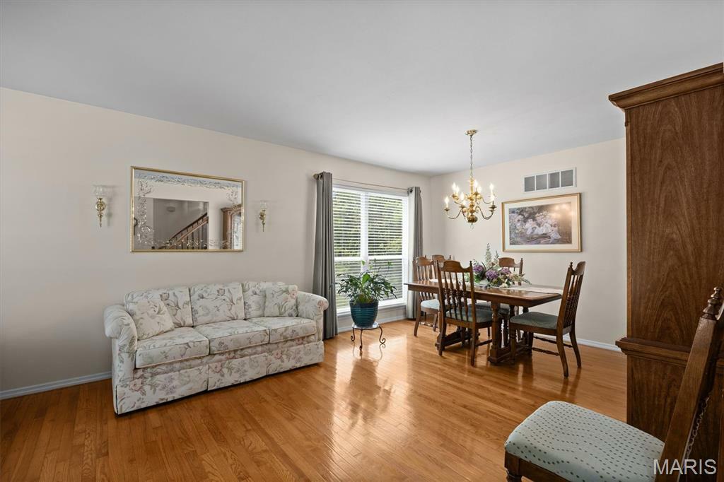 Property Photo: 211 Sheffield Court IL 62208