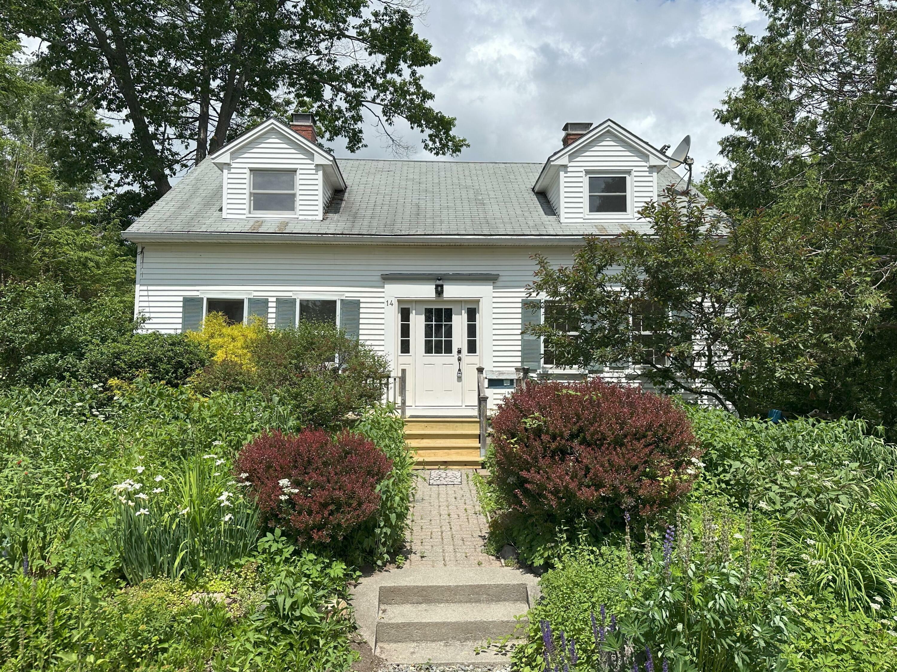 Property Photo: 14 Pond Street ME 04473
