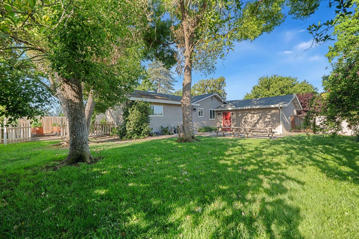 Property Photo: 7493 Red Willow Street CA 95822