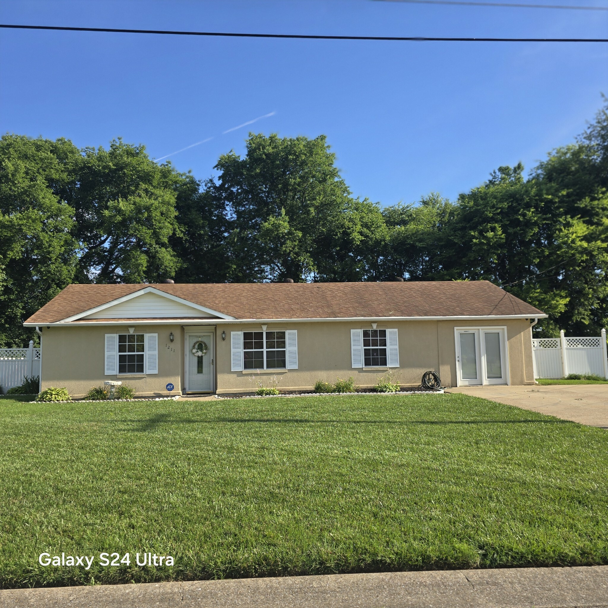 Property Photo:  1211 Patton Pl  KY 42262 