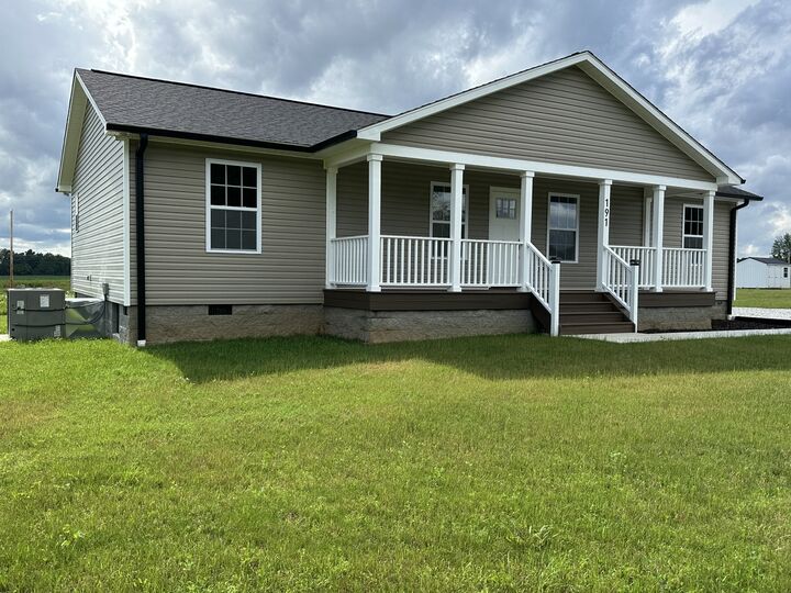 Property Photo: 191 Rigling Rd TN 38469