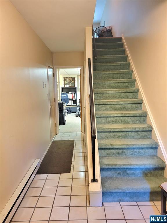 Property Photo:  