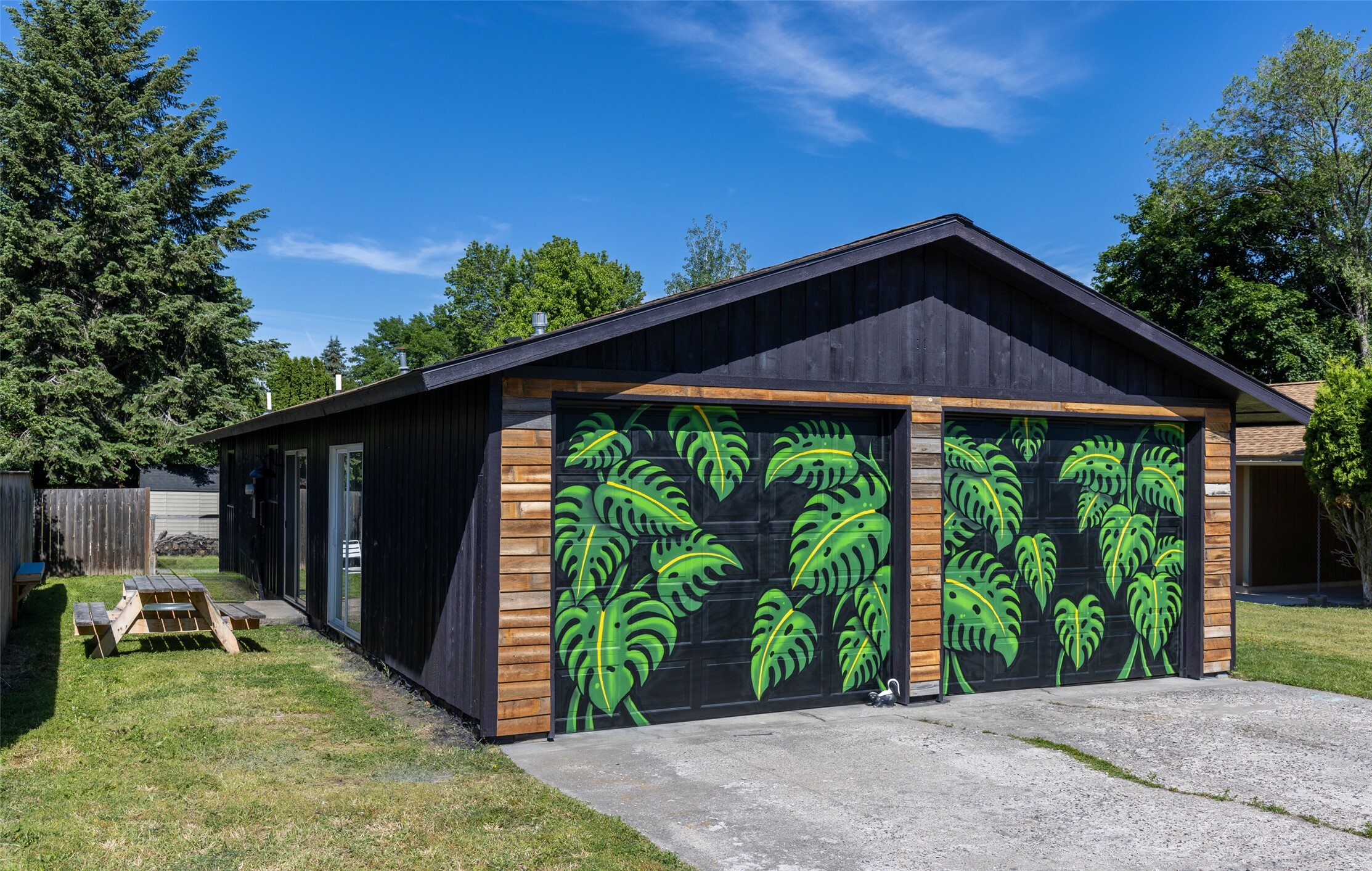 Property Photo: 2711 S Higgins Avenue MT 59801