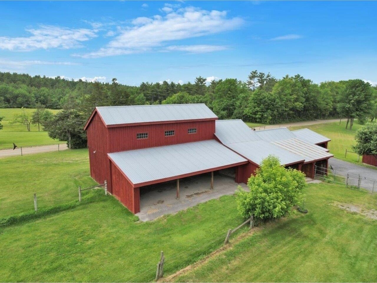 Property Photo: 3642 Lime Kiln Road VT 05472