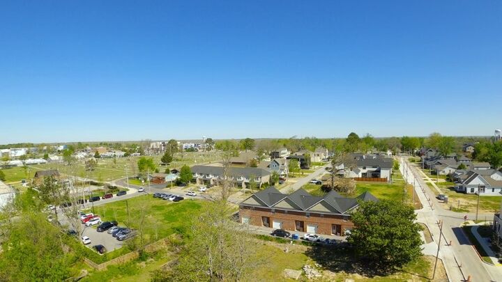 Property Photo:  508 SW E Street  AR 72712