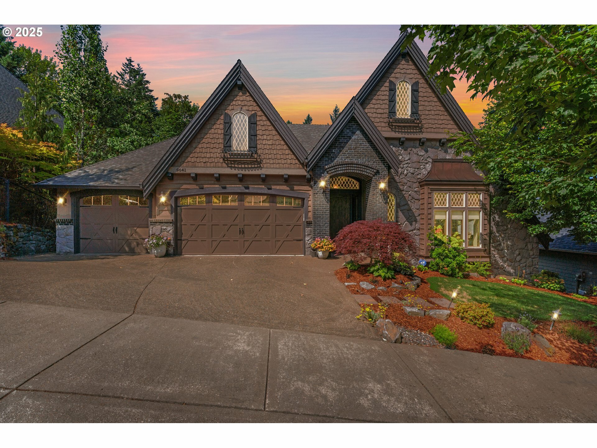 9641 SE Nicholas Dr  Happy Valley OR 97086 photo