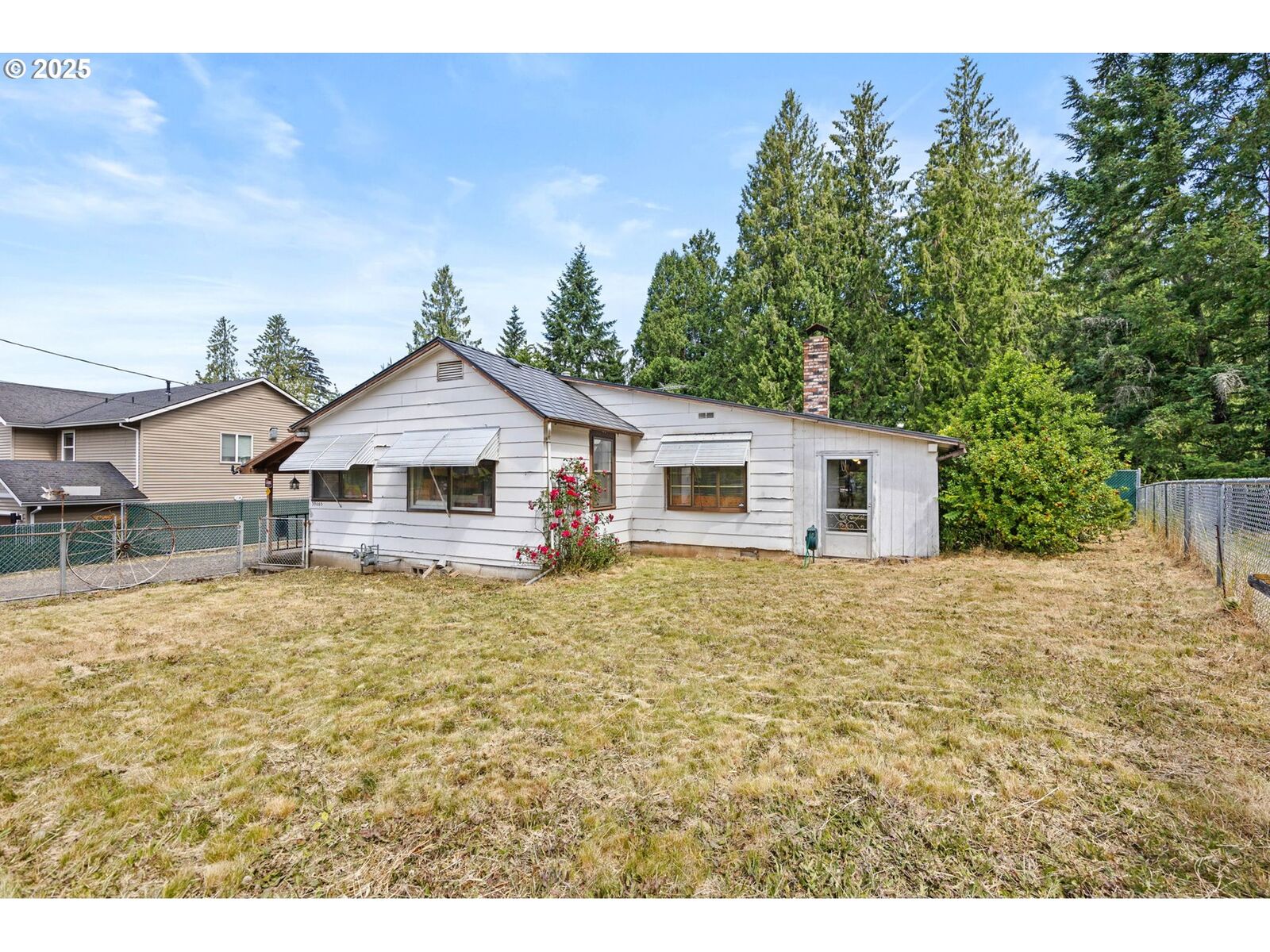 Property Photo: 39005 Sandy Heights St OR 97055