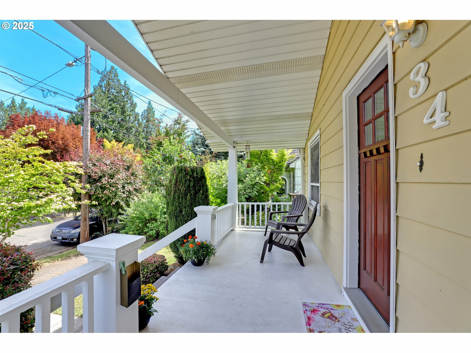 Property Photo: 34 N Stafford St OR 97217