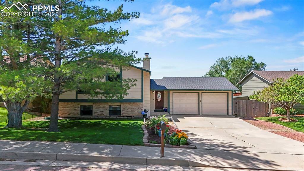 Property Photo: 7385 Powderwash Drive CO 80911