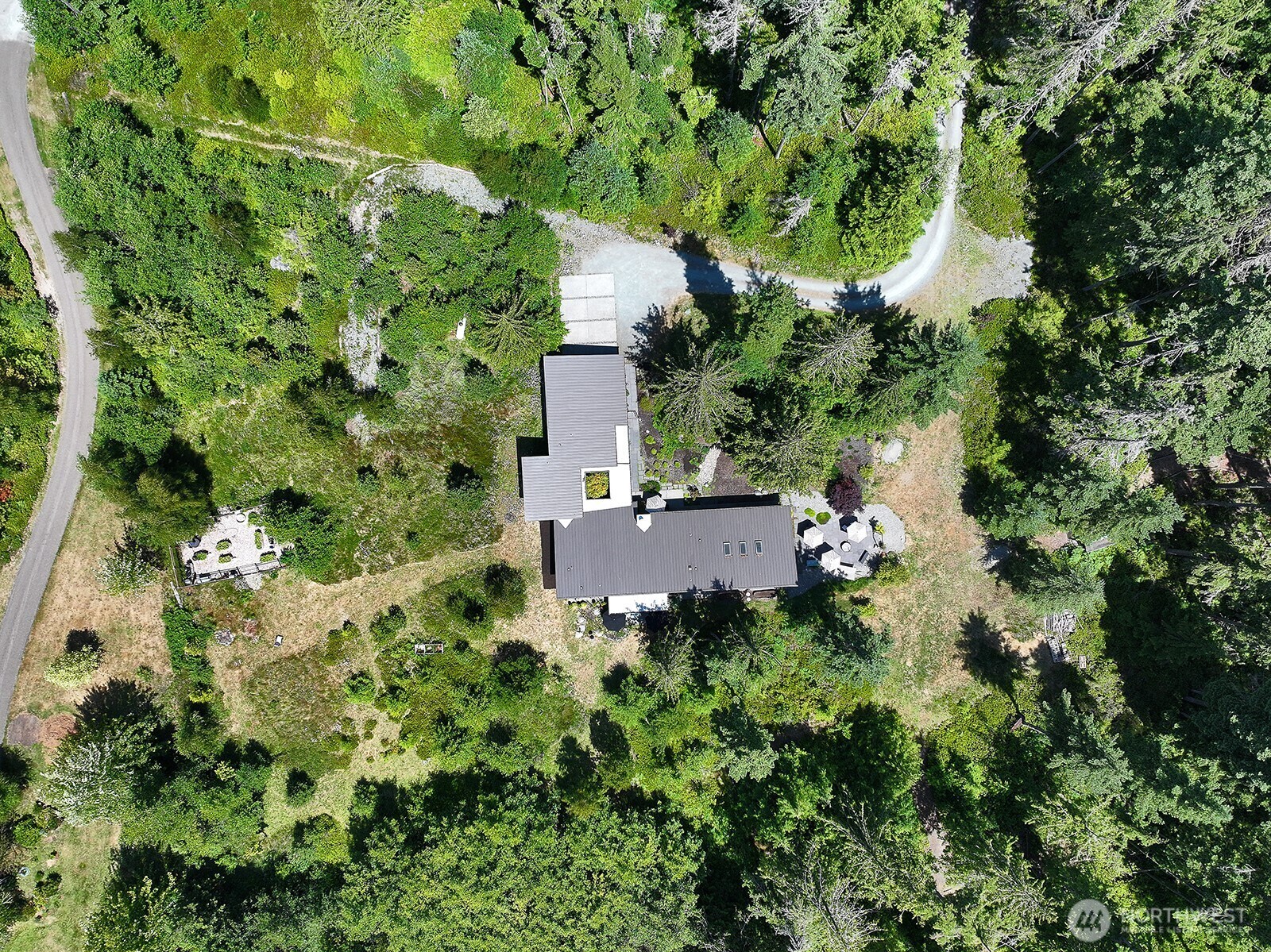Property Photo: 2618 Parkwood Drive WA 98260