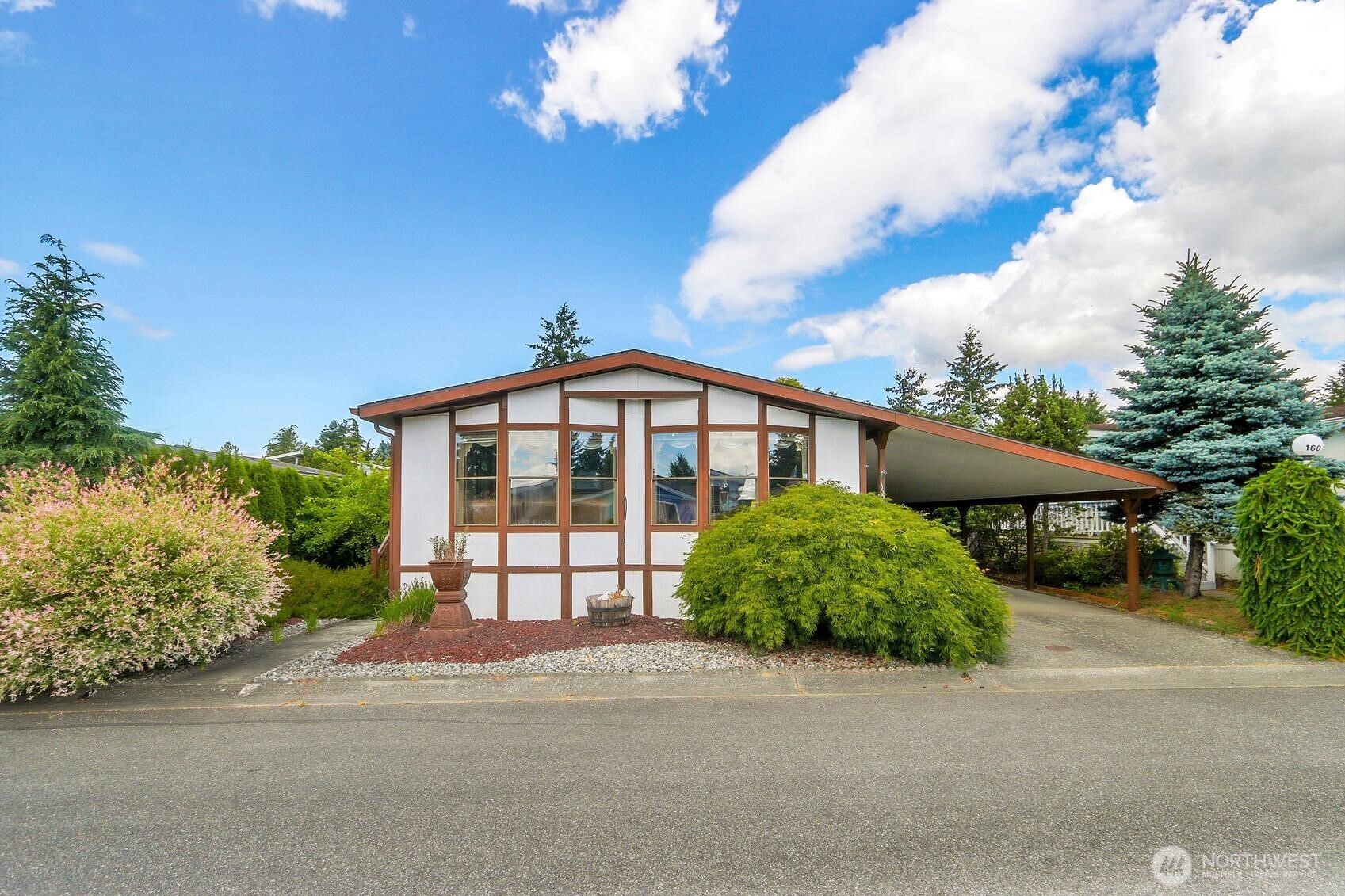 Property Photo: 1427 100th Street SW 160 WA 98204