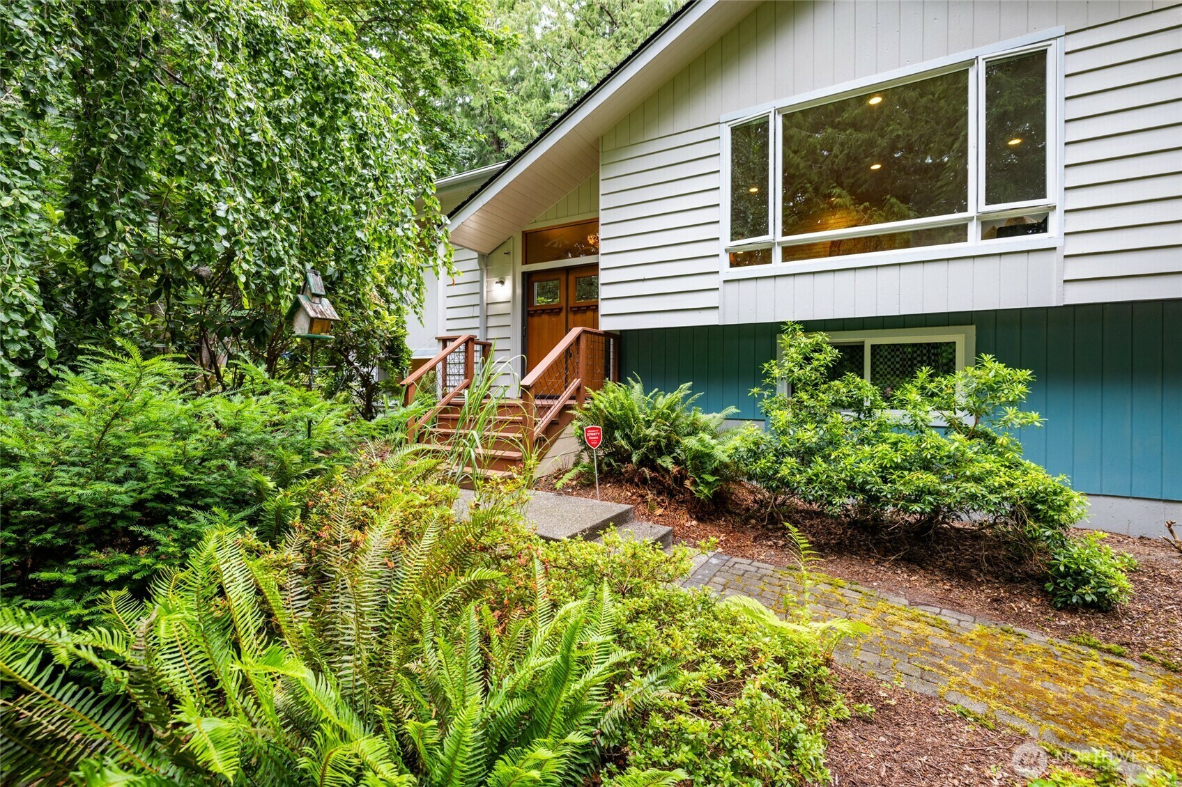 Property Photo: 3500 Apache Drive WA 98273