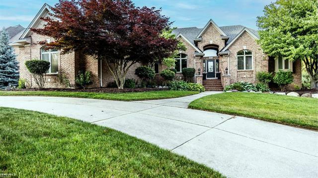 Property Photo: 5571 Brookside Lane MI 48094