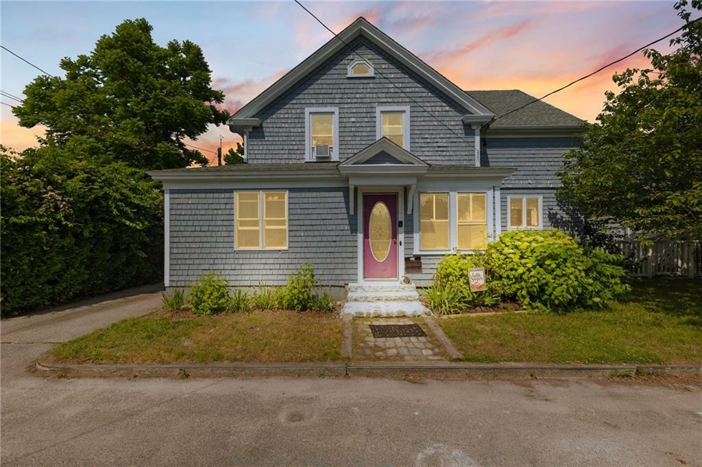 4 S Cornell Avenue  Warren RI 02885 photo