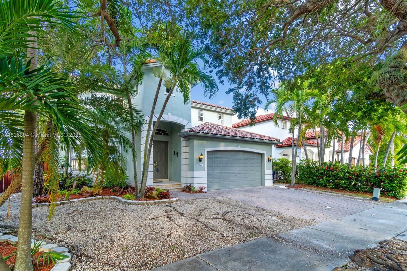 Property Photo: 6425 SW 164th Ave FL 33193