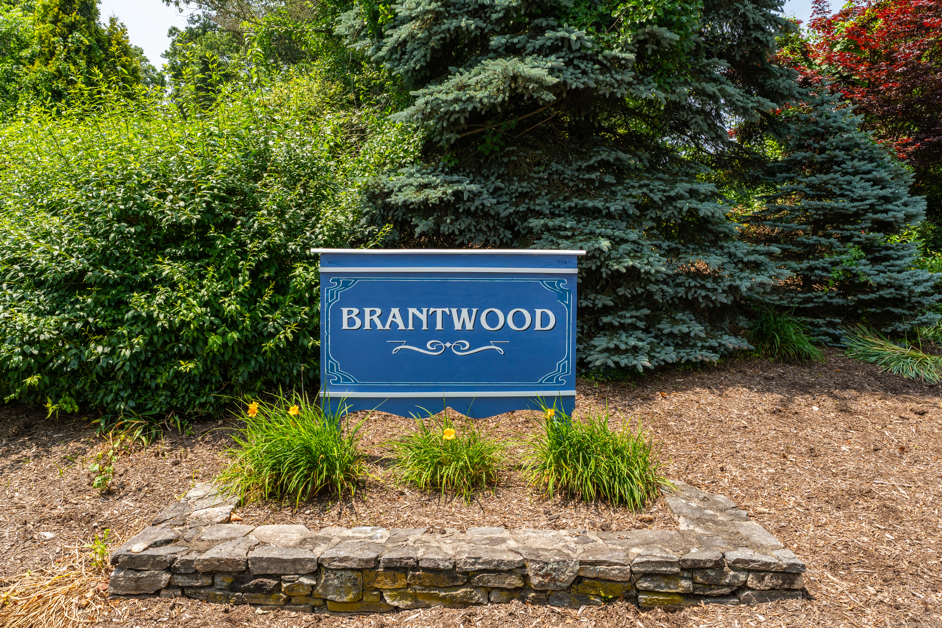 Property Photo:  2 Brantwood Drive 2  CT 06443 