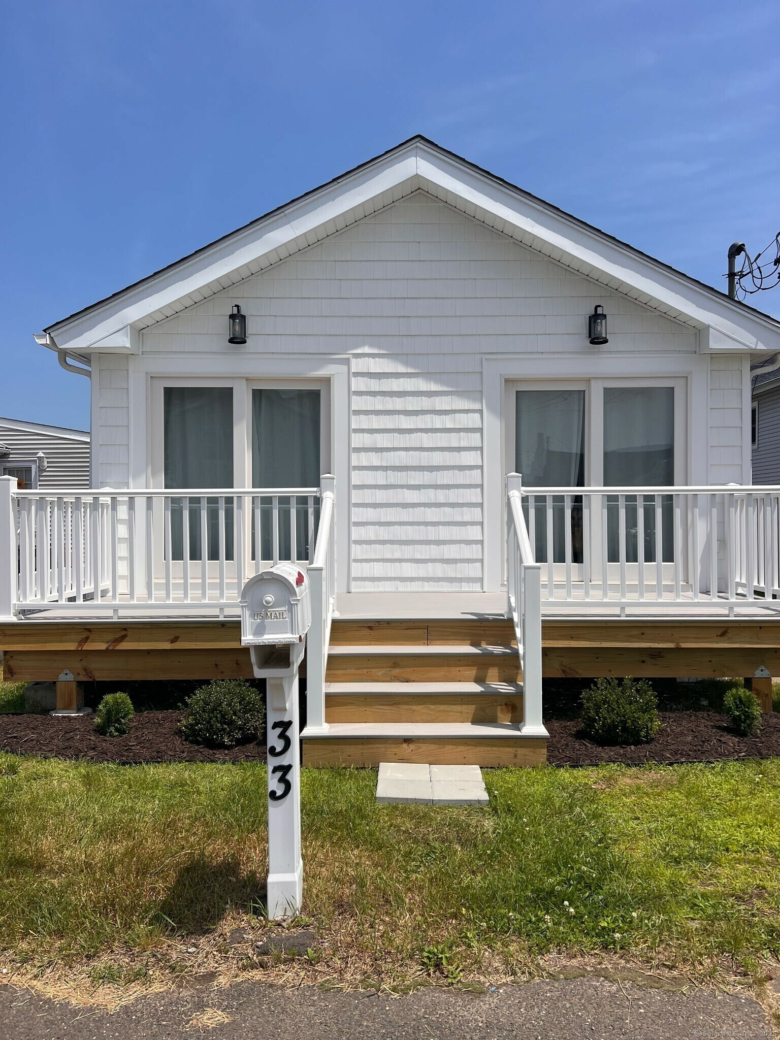 Property Photo: 33 Elaine Road CT 06460