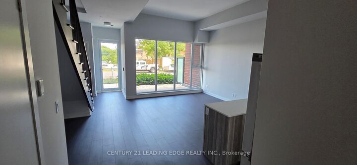 Photo de la propriété:  201 Brock Street S 103  ON L1N 4K2 