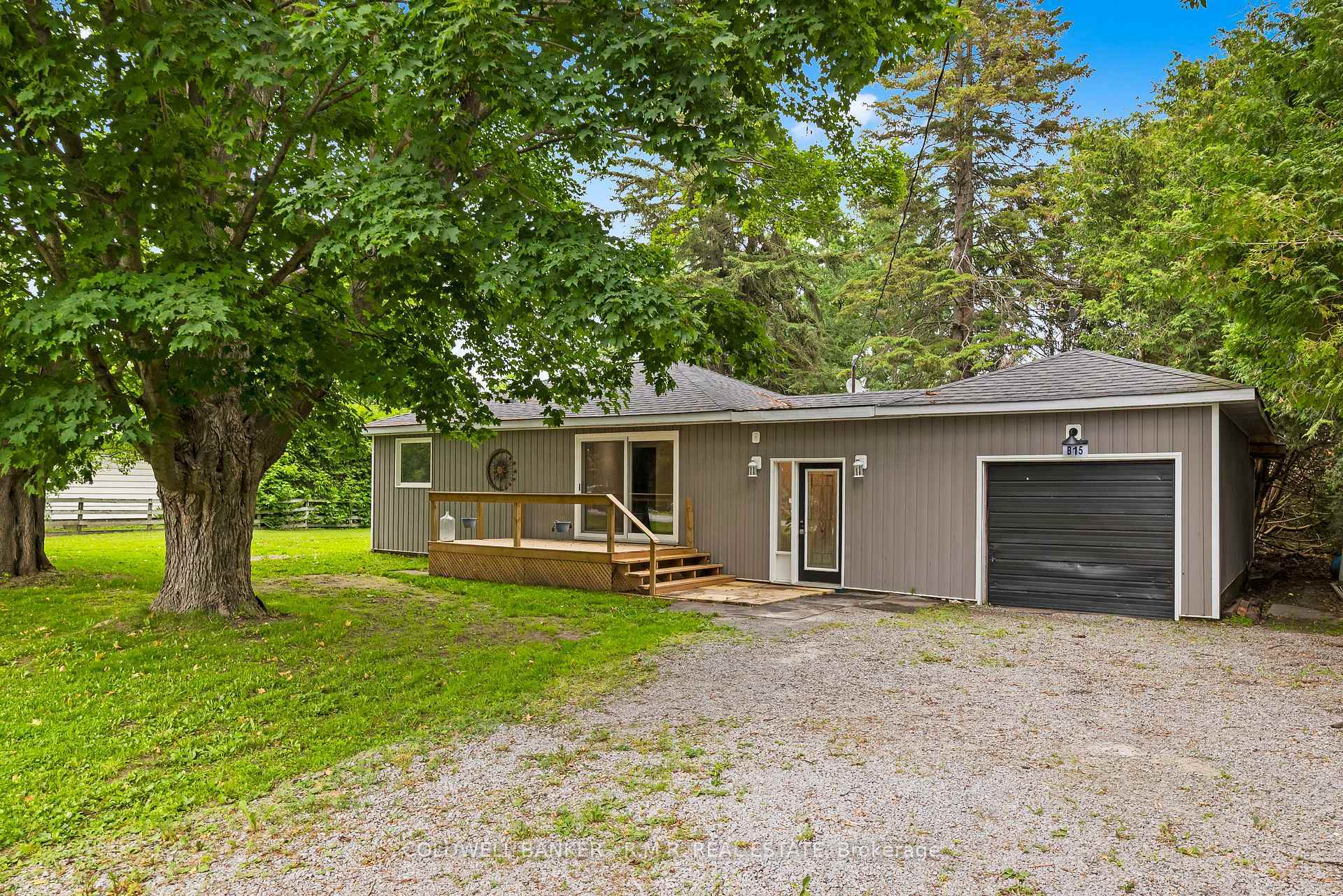 Property Photo: 15 Hazel Street ON L0K 1A0
