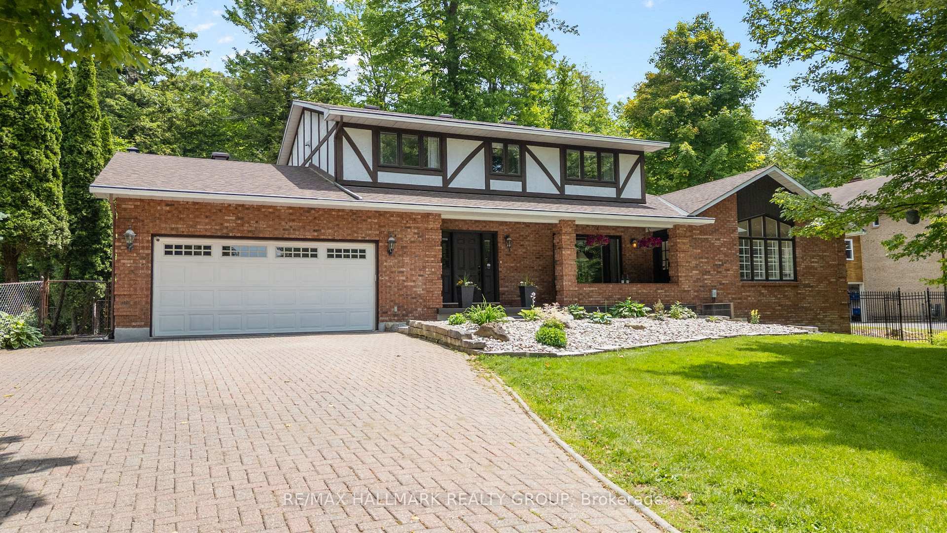 Property Photo: 6431 Clingin Lane ON K4M 1B3