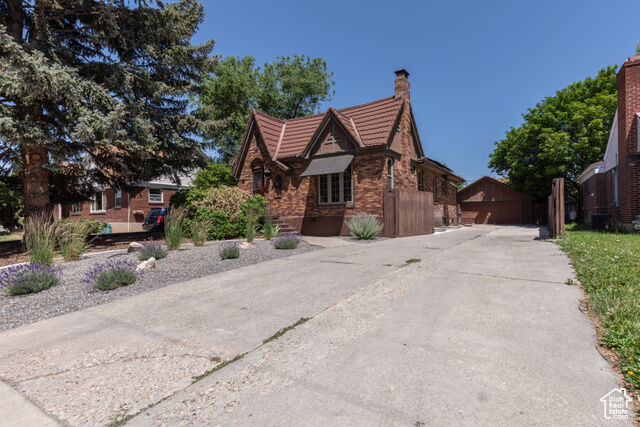 Property Photo:  1723 E 2100 S  UT 84106 