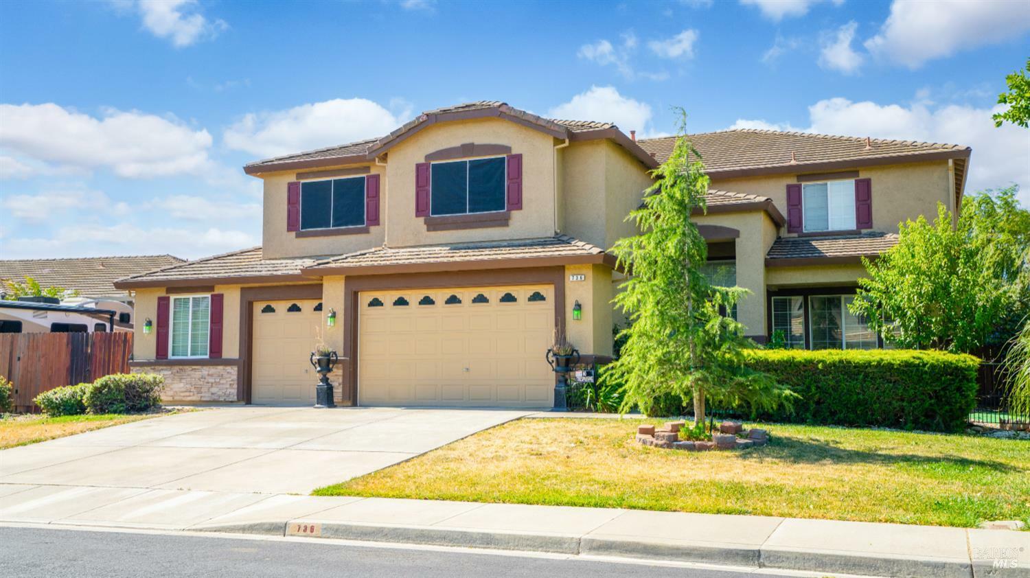 Property Photo: 736 Ruby Drive CA 95687