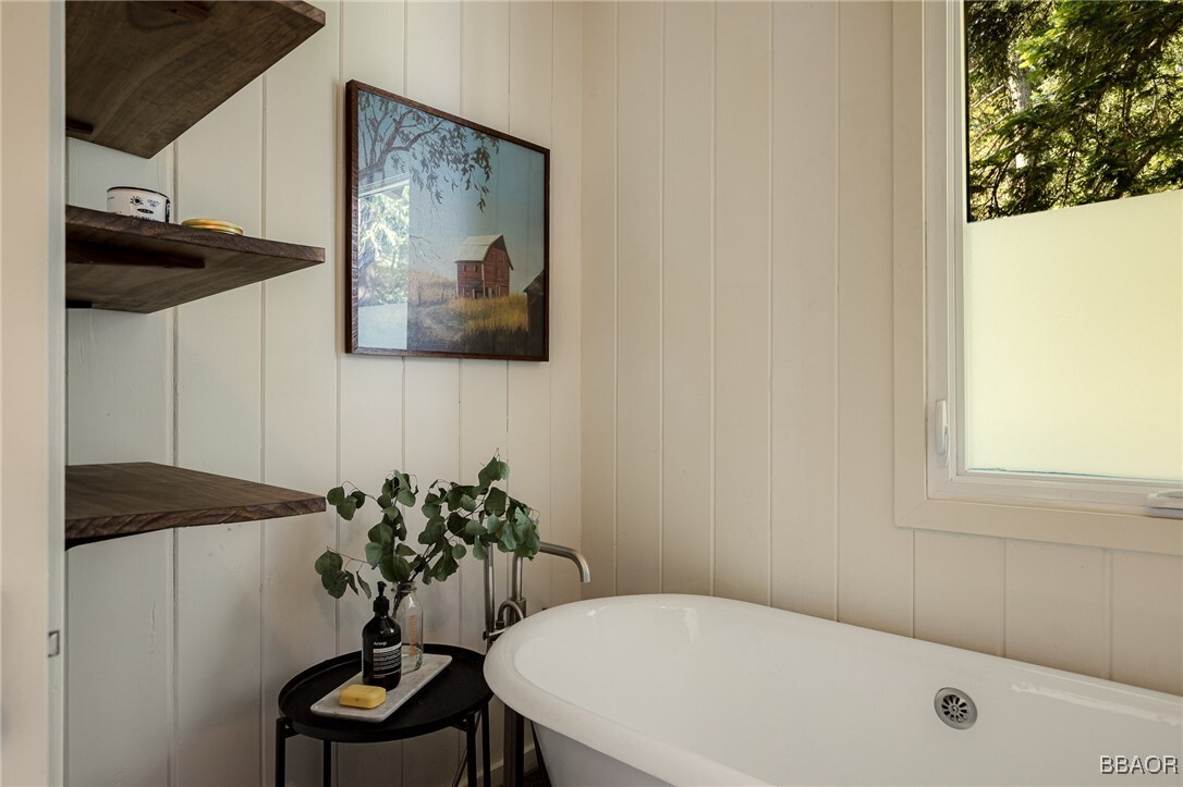 Property Photo: 779 Fern Road CA 92385