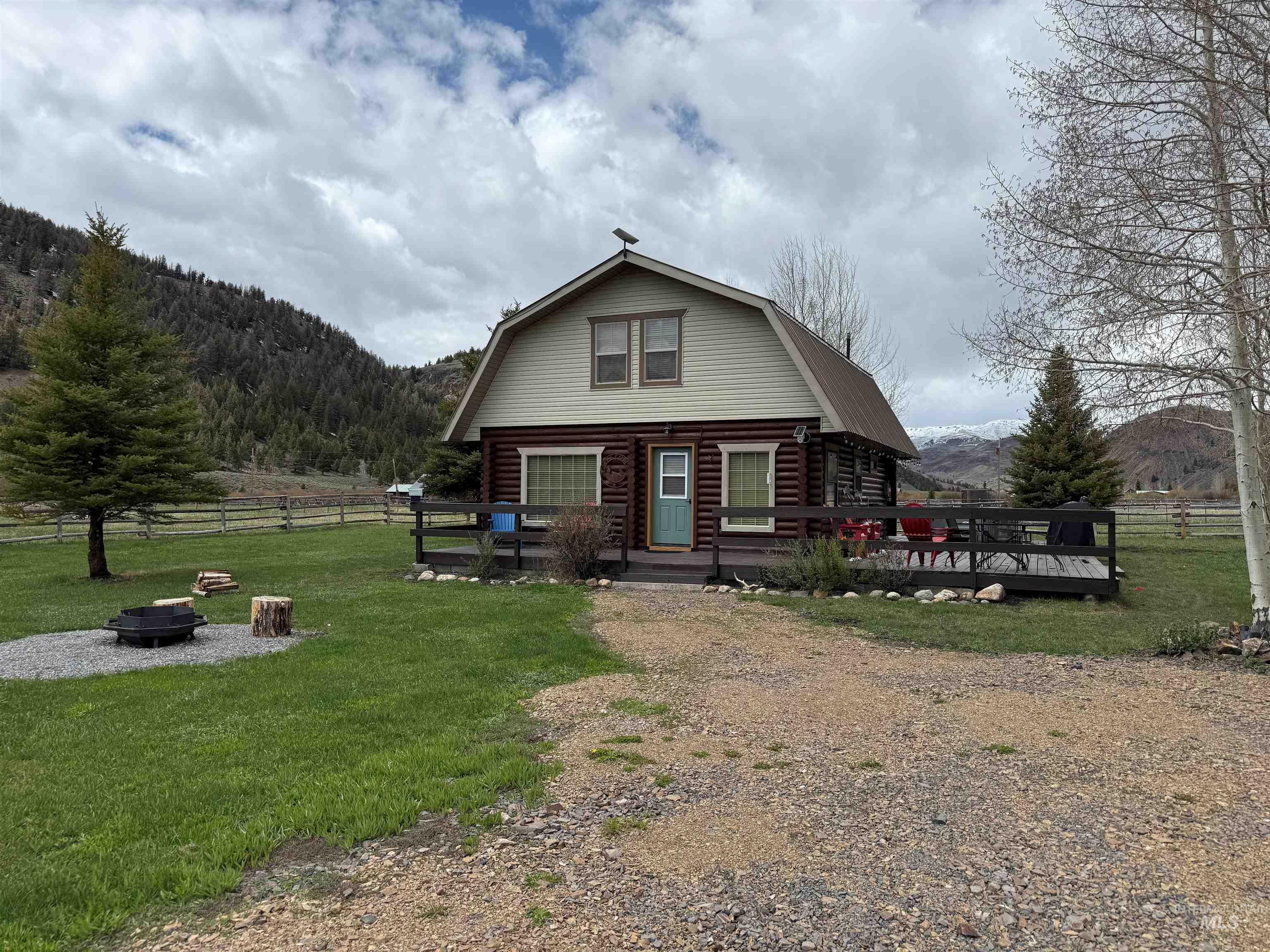 Property Photo: 4287 N Fork Rd ID 83251