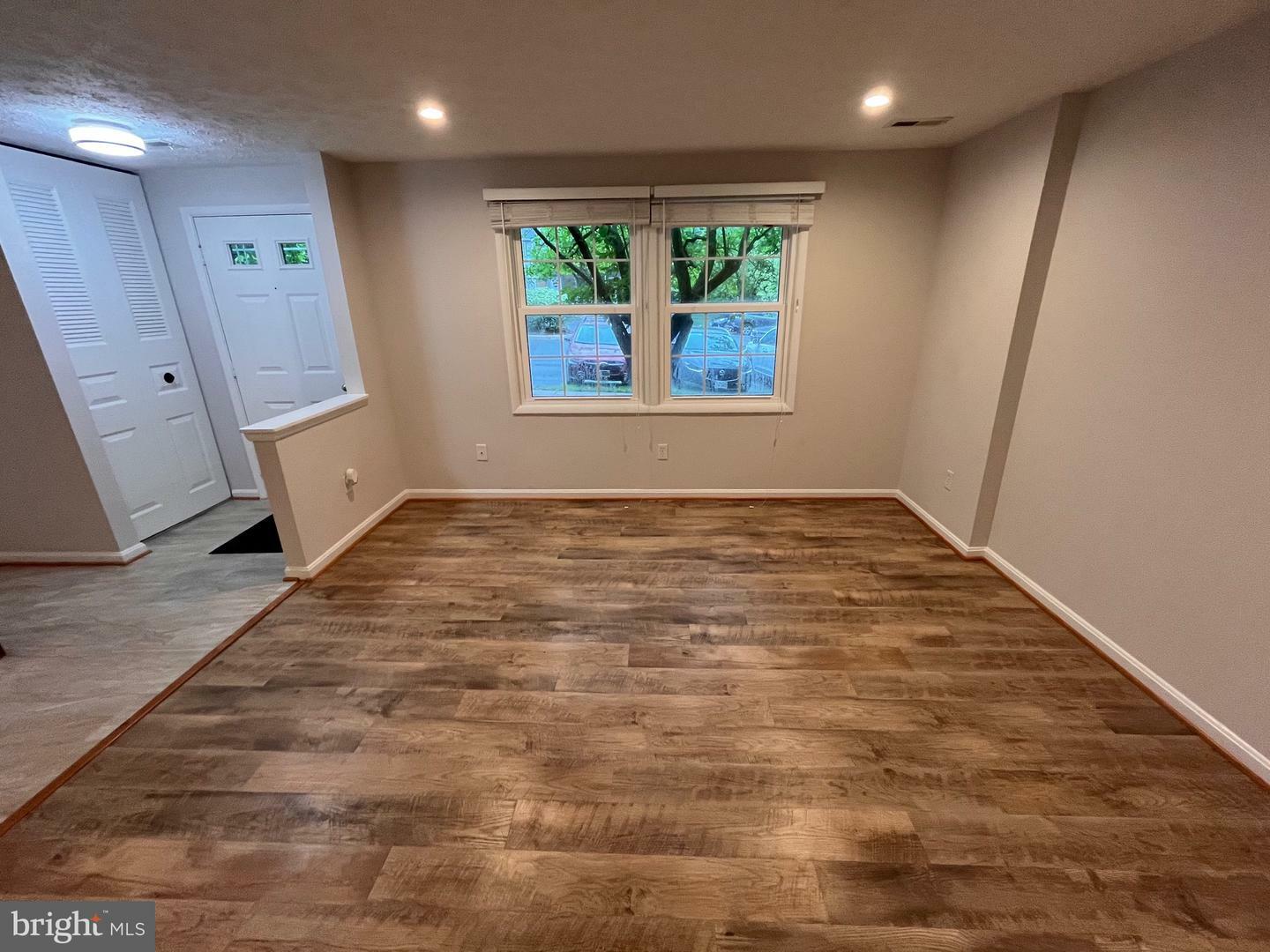 Property Photo: 1567 Bennington Woods Court VA 20194