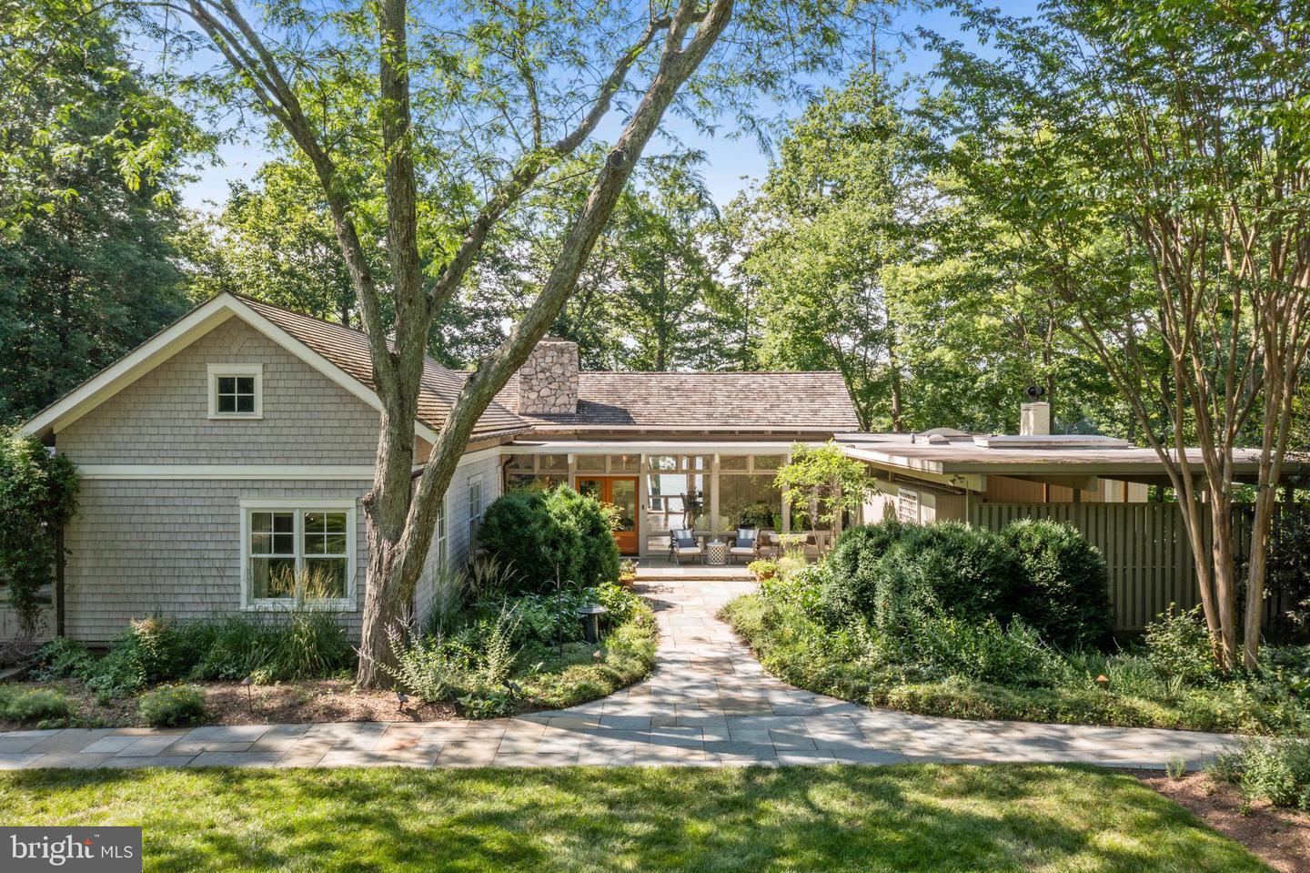 Property Photo: 917 Arbutus Road MD 21403