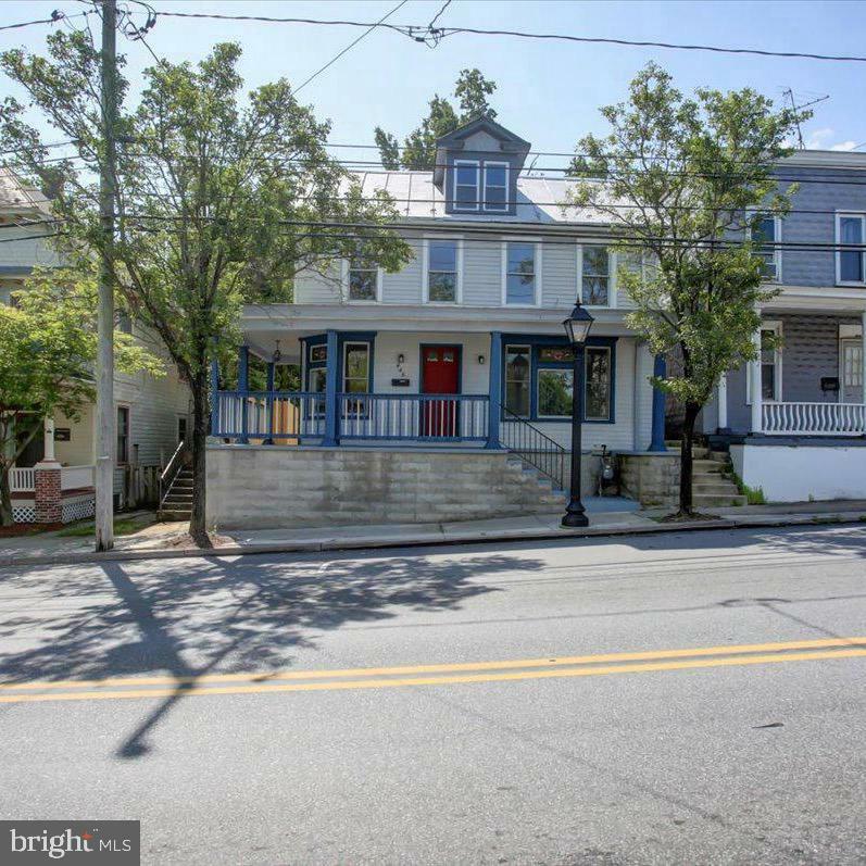 448 E King Street  Shippensburg PA 17257 photo