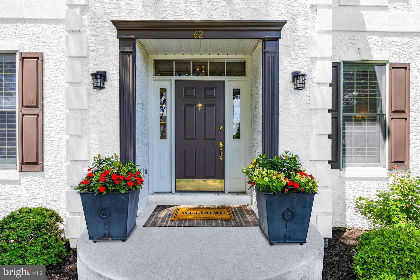 Property Photo:  62 Brooks Road  NJ 08057 