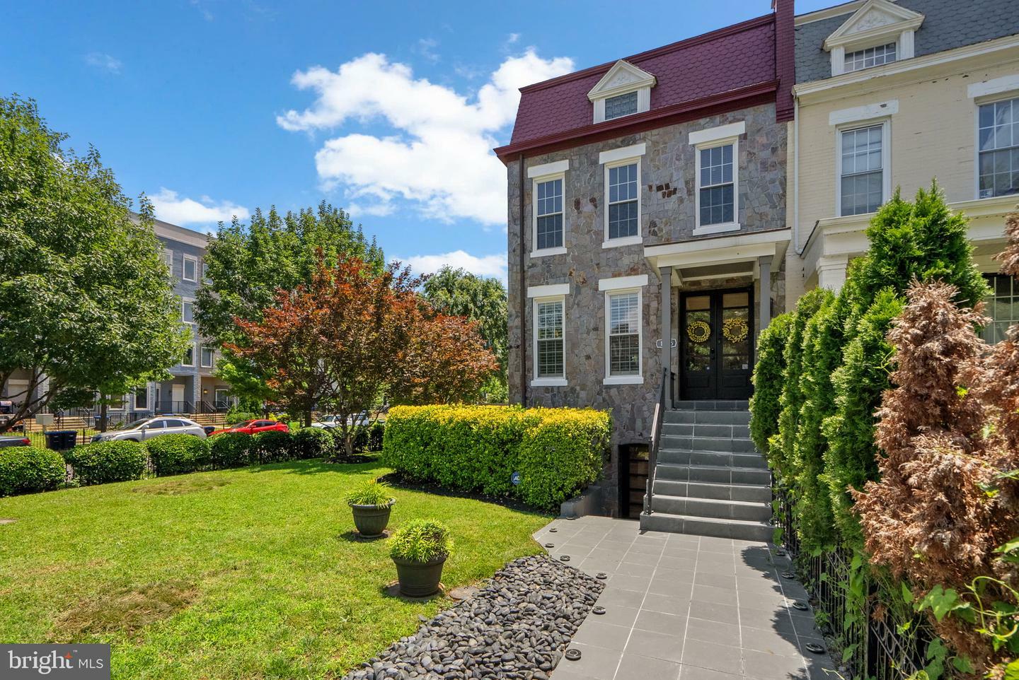 Property Photo: 1125 K Street NE DC 20002