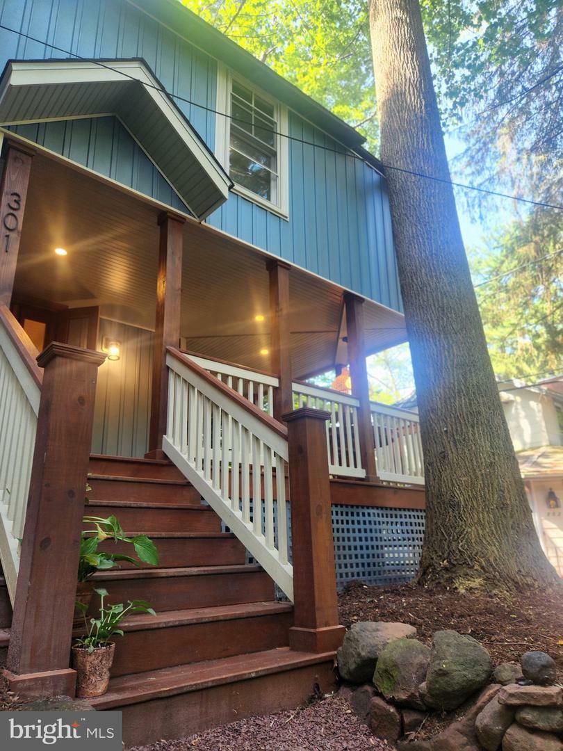 Property Photo:  301 7th Street  PA 17064 