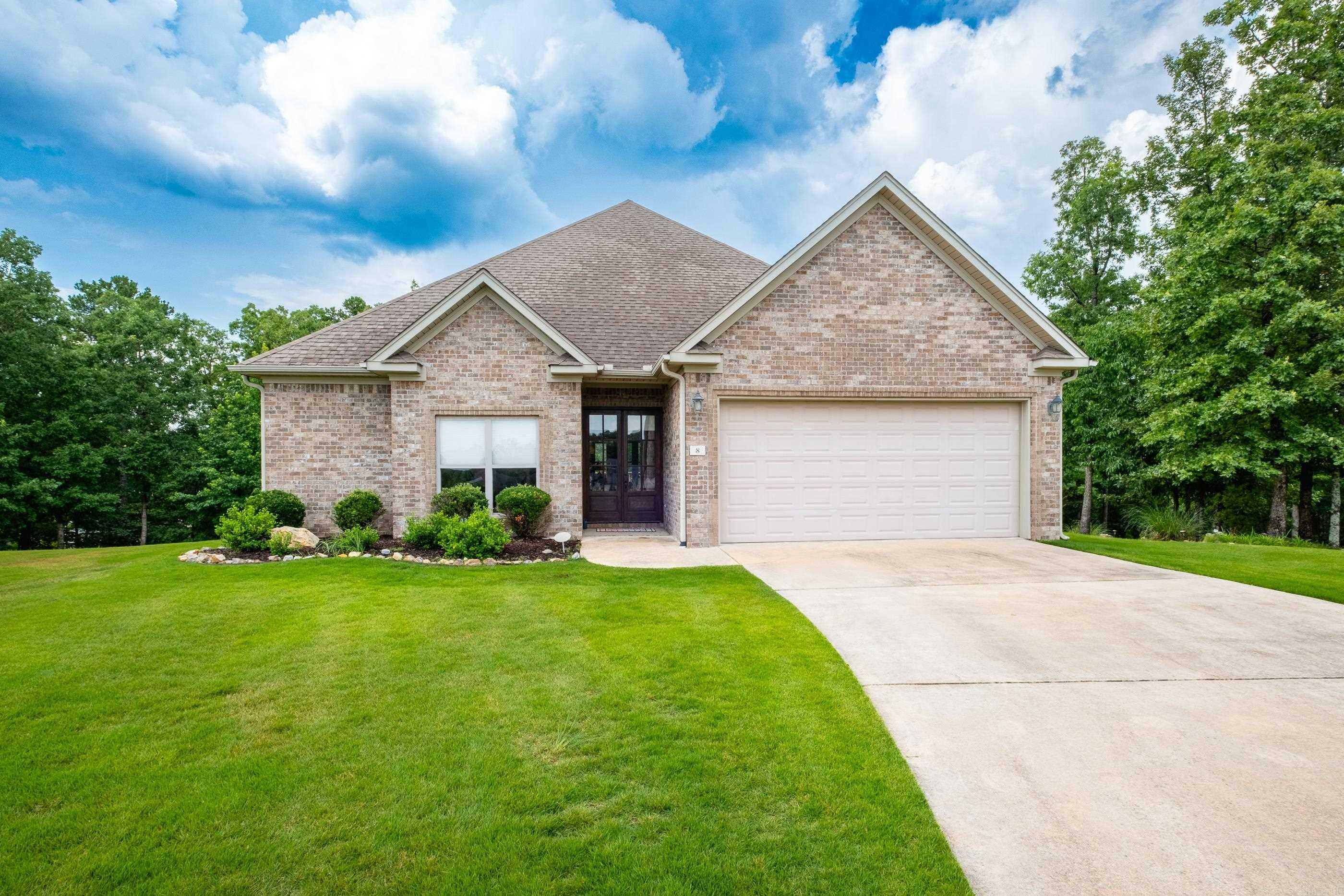 Property Photo: 8 Flint Creek Court AR 72223
