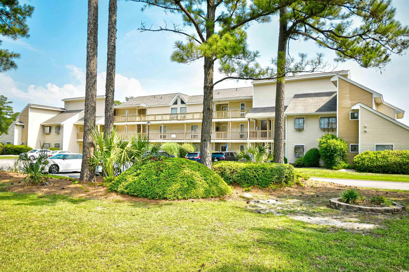 Property Photo:  1025 Plantation Dr. 2413/2414  SC 29566 