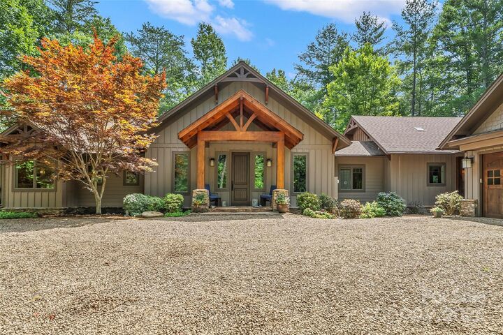 Property Photo: 429 Turtle Head Drive NC 28761