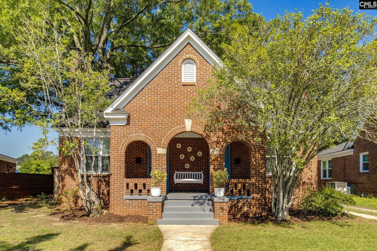 Property Photo:  335-337 S Woodrow  SC 29205 