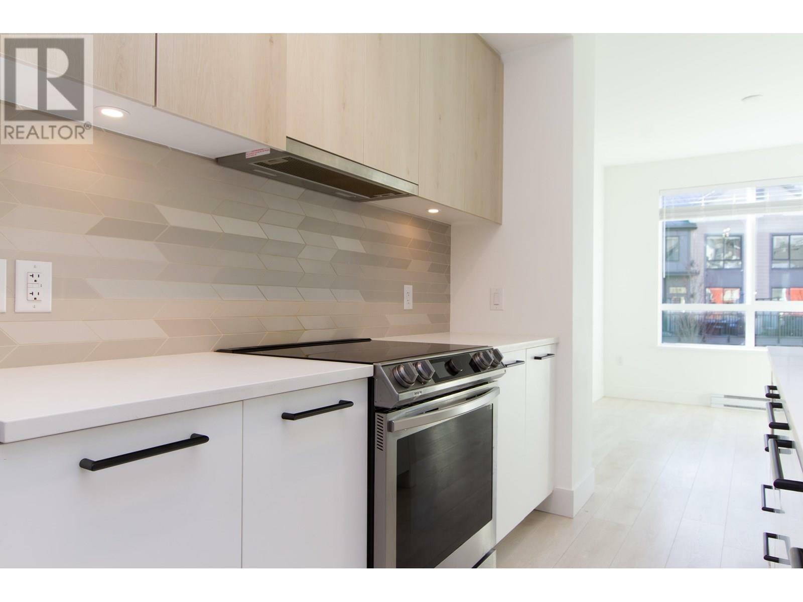 Property Photo: 38045 Keel Way BC V8B 2A1