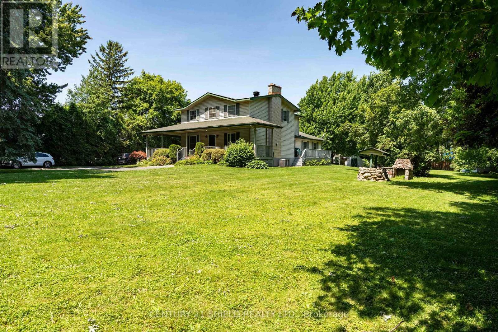 Photo de la propriété: 315 Eleventh Street East ON K6H 2Y6