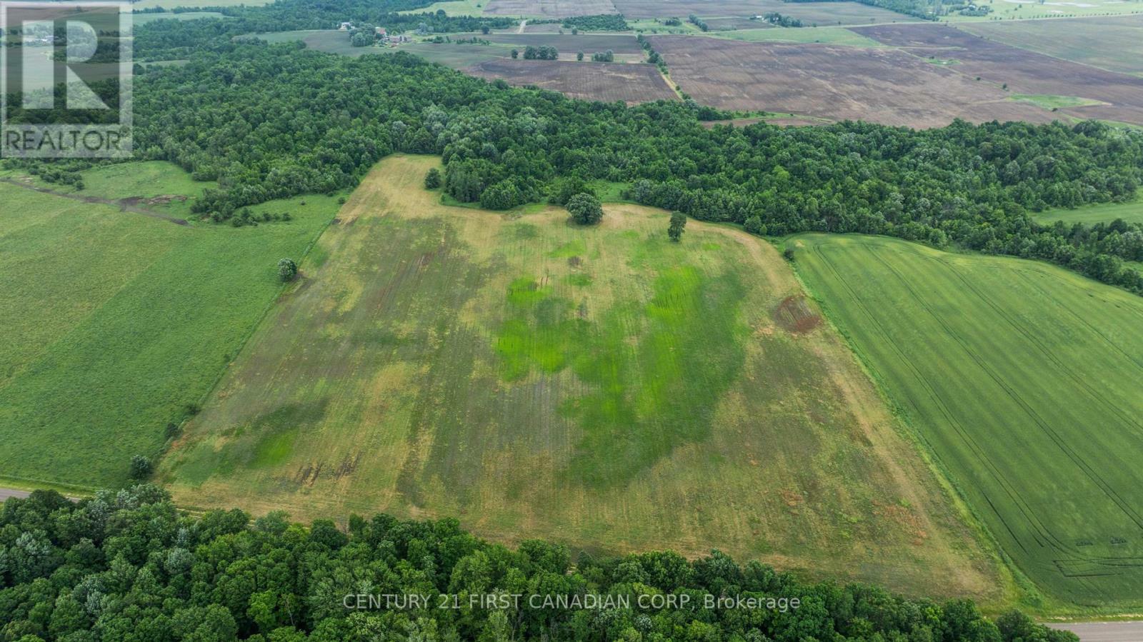 Property Photo:  21596 Switzer Drive  ON N0L 1T0 