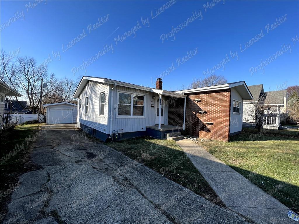 Property Photo: 857 S Maple Avenue OH 45324