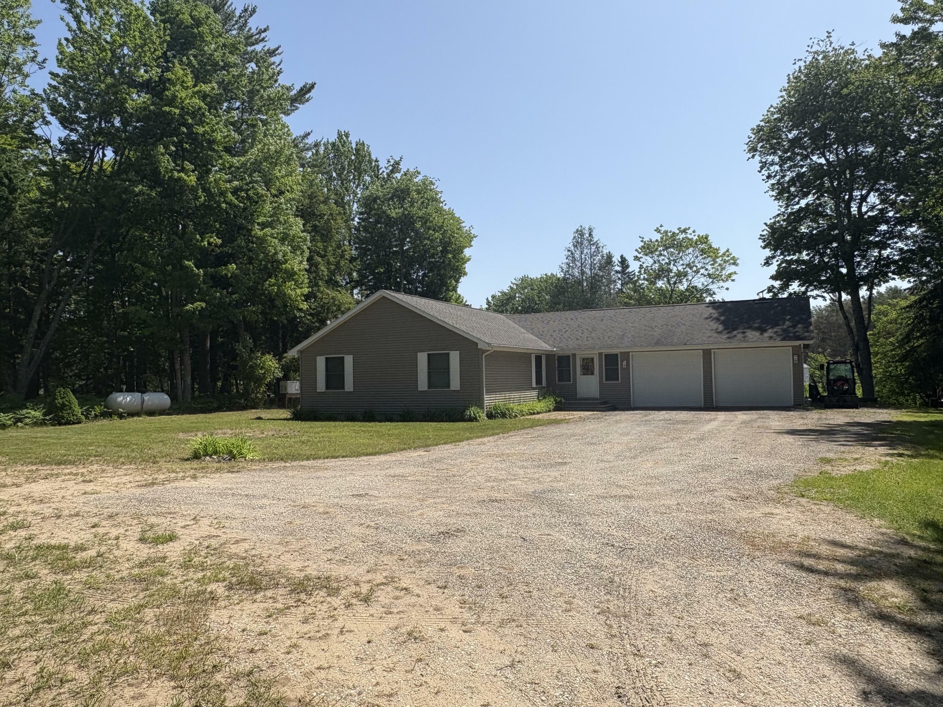 Property Photo: W9614 US-2 Hwy MI 49762