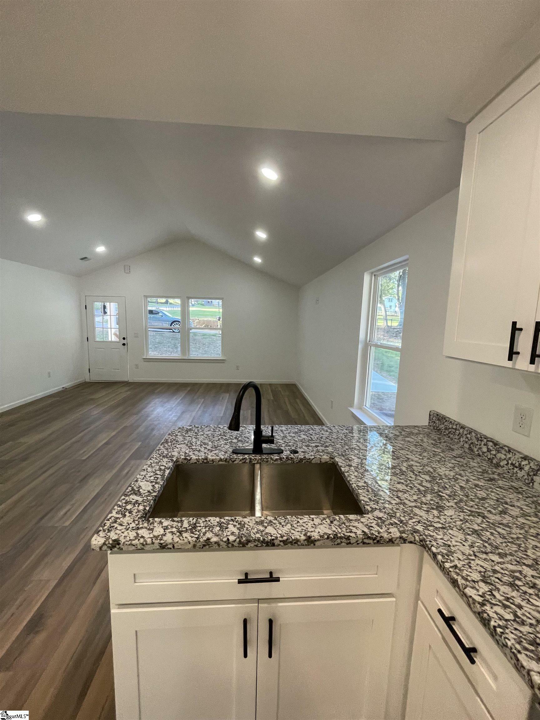 Property Photo: 631 S Center Street SC 29301
